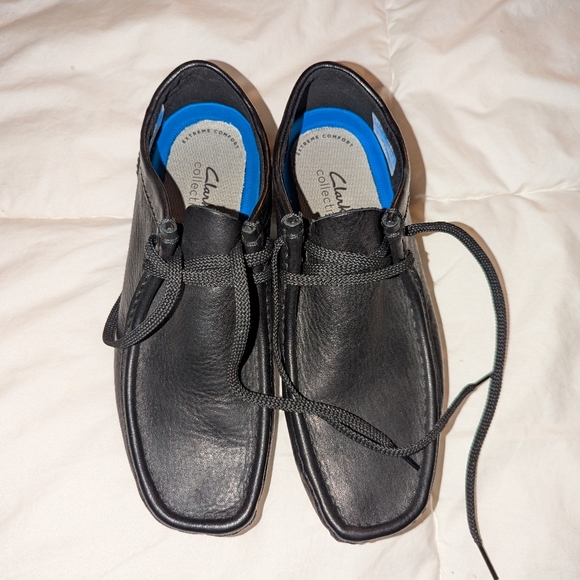 Clarks Other - Black Clarks euro 40